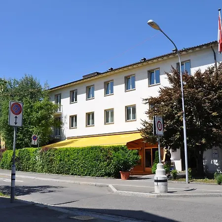 Landhus Hotel 3*